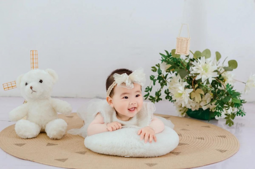 海安几个月宝宝可以吃水果